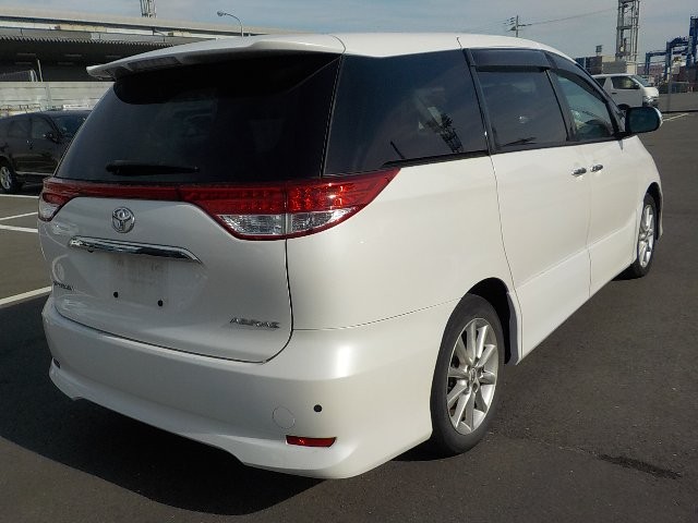 TOYOTA ESTIMA 2012 Image 22