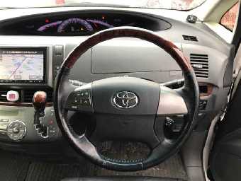 TOYOTA ESTIMA 2012 Image 7