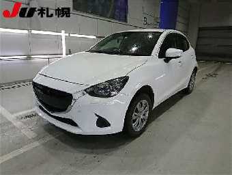 MAZDA DEMIO 2017 Image 1