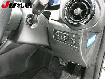 MAZDA DEMIO 2017 Image 4