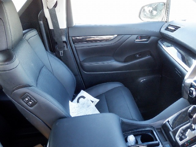 TOYOTA ALPHARD 2019 Image 20