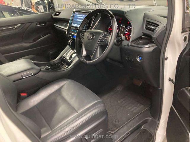 TOYOTA ALPHARD 2019 Image 5