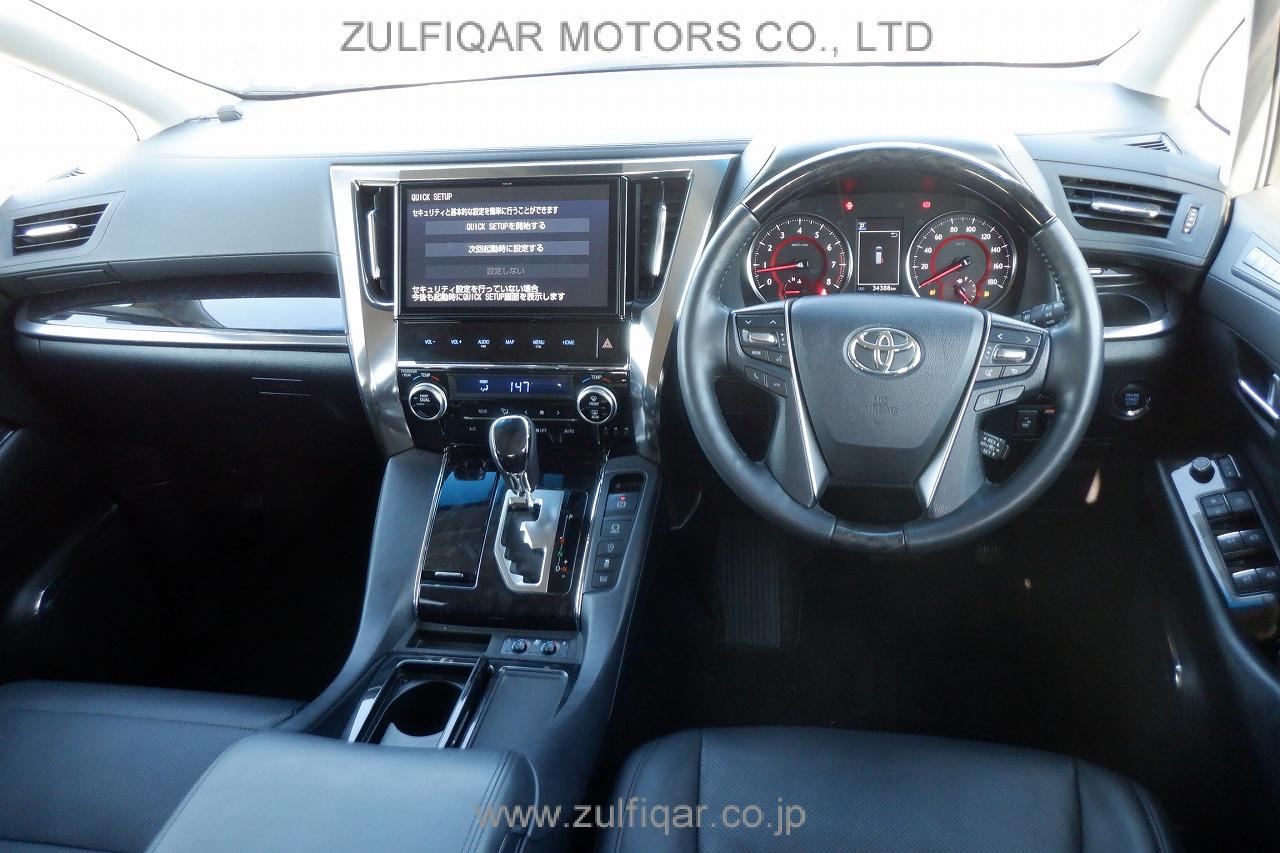 TOYOTA ALPHARD 2019 Image 10
