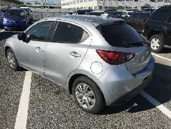 MAZDA DEMIO 2017 Image 18