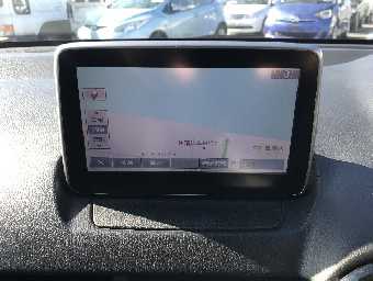 MAZDA DEMIO 2017 Image 9