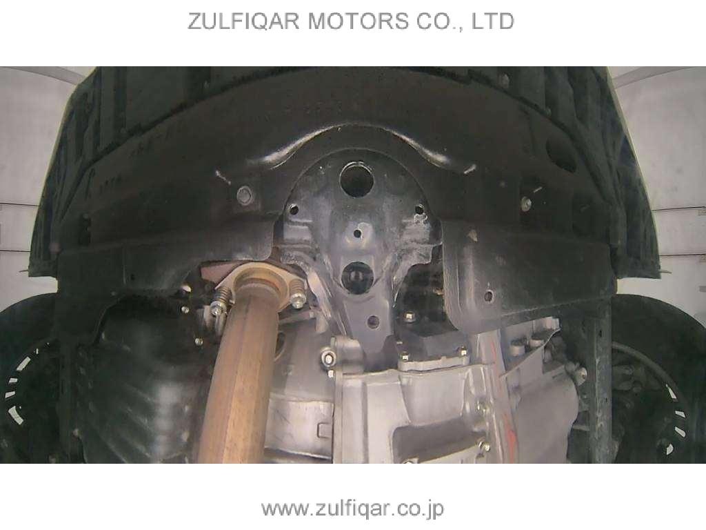 TOYOTA ESTIMA HYBRID 2017 Image 11