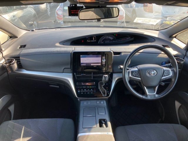 TOYOTA ESTIMA HYBRID 2017 Image 24