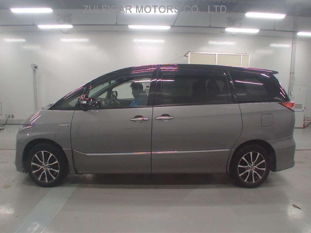 TOYOTA ESTIMA HYBRID 2017 Image 4