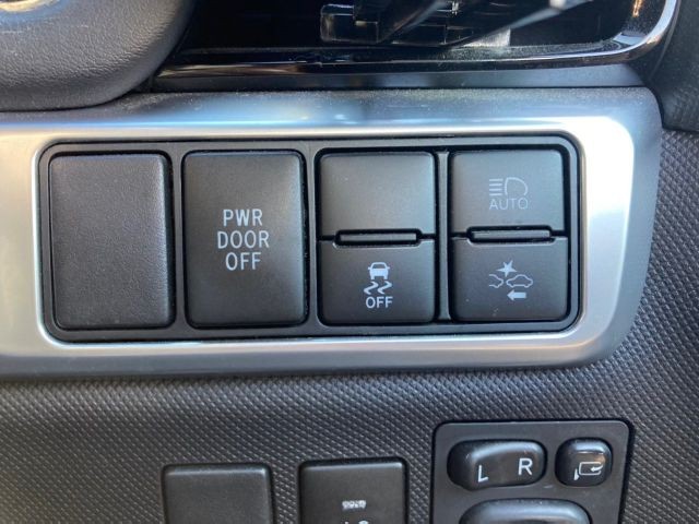 TOYOTA ESTIMA HYBRID 2017 Image 34