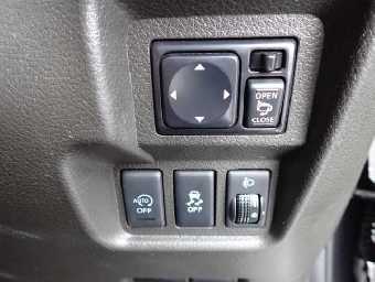 NISSAN CUBE 2017 Image 7