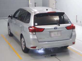 TOYOTA COROLLA FIELDER 2017 Image 6