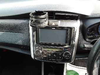 TOYOTA COROLLA FIELDER 2017 Image 9