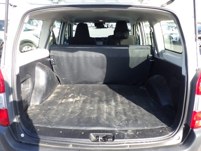 TOYOTA PROBOX 2017 Image 27