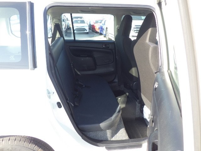 TOYOTA PROBOX 2017 Image 25