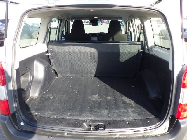 TOYOTA PROBOX 2017 Image 26