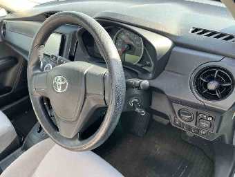 TOYOTA COROLLA AXIO 2017 Image 6