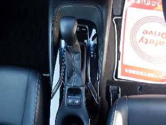 TOYOTA COROLLA TOURING 2021 Image 13