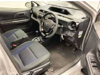 TOYOTA AQUA 2019 Image 5