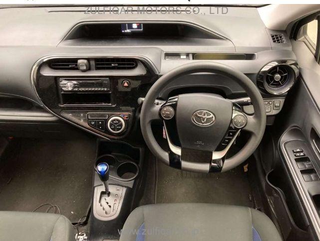 TOYOTA AQUA 2019 Image 6