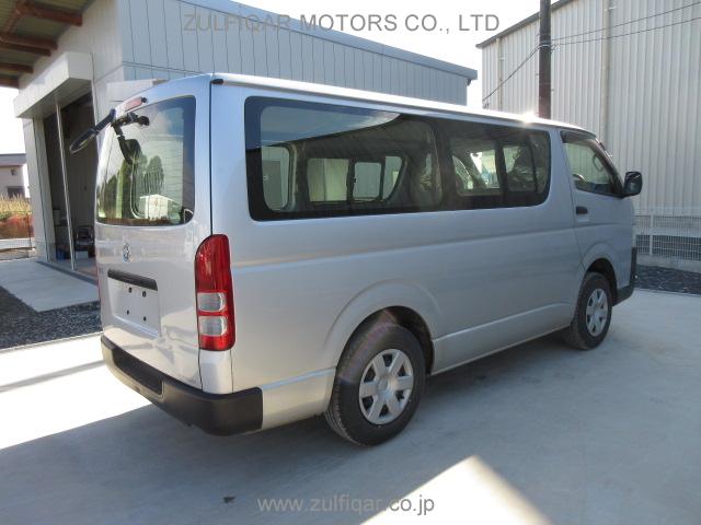 TOYOTA HIACE 2016 Image 3