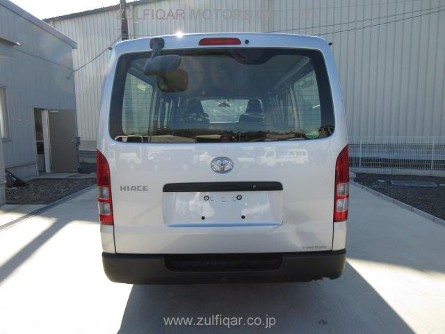 TOYOTA HIACE 2016 Image 4