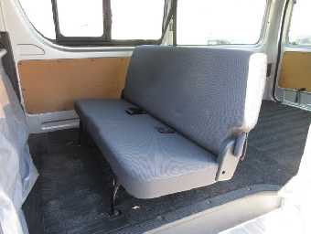 TOYOTA HIACE 2016 Image 9