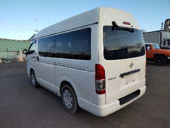 TOYOTA HIACE 2017 Image 4