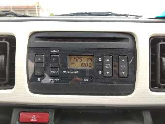 SUZUKI ALTO 2017 Image 9