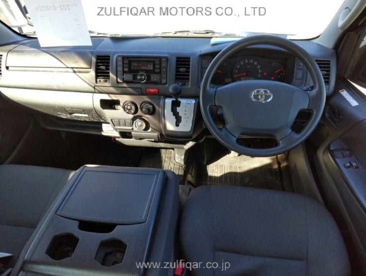 TOYOTA HIACE 2014 Image 8