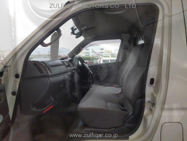 TOYOTA HIACE 2015 Image 19