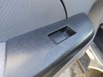 NISSAN NV350 CARAVAN 2017 Image 11