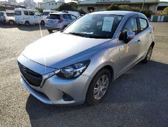 MAZDA DEMIO 2017 Image 1