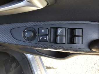 MAZDA DEMIO 2017 Image 12