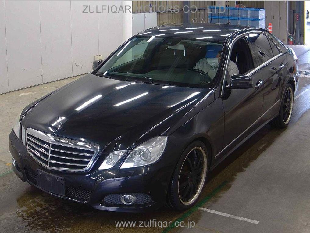 MERCEDES BENZ E CLASS 2009 Image 4