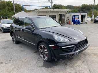 PORSCHE CAYENNE 2013 Image 1