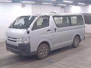 TOYOTA HIACE 2017 Image 4