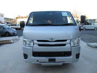 TOYOTA HIACE 2017 Image 2