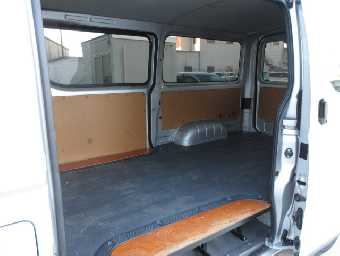 TOYOTA HIACE 2017 Image 12