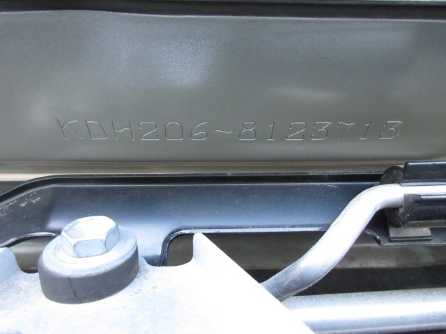 TOYOTA HIACE 2017 Image 22