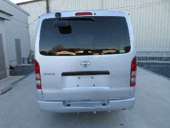 TOYOTA HIACE 2017 Image 4