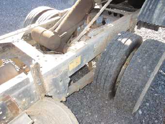 ISUZU ELF DUMP TRUCK 2000 Image 17