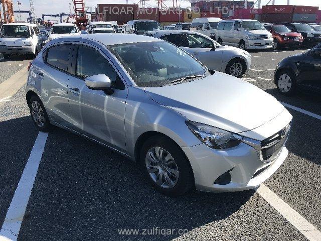 MAZDA DEMIO 2017 Image 22