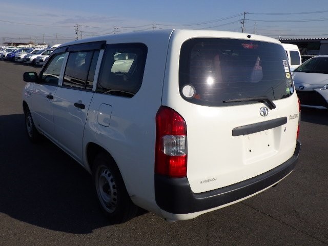 TOYOTA PROBOX 2017 Image 30