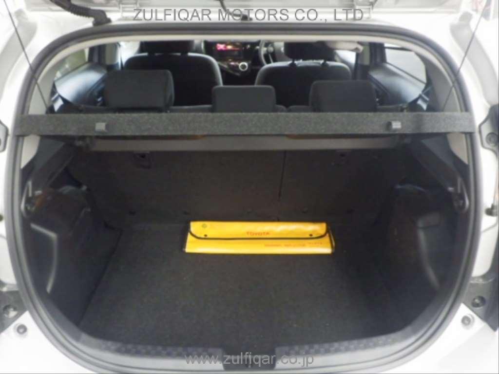 TOYOTA AQUA 2019 Image 7