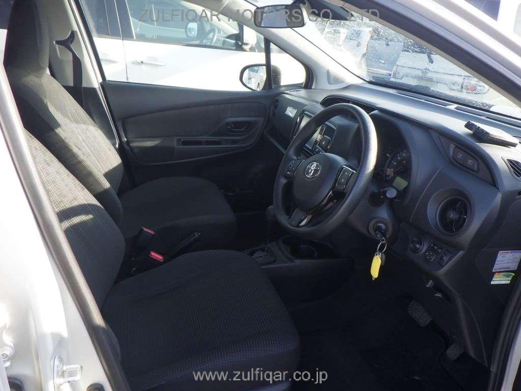 TOYOTA VITZ 2019 Image 5