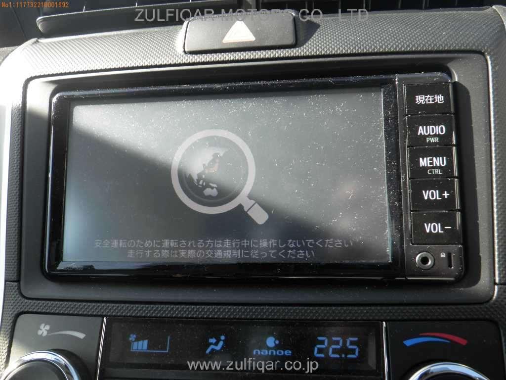 TOYOTA COROLLA FIELDER 2017 Image 12