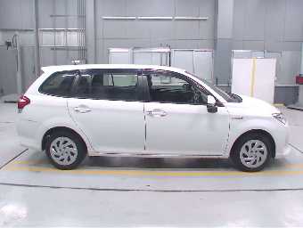 TOYOTA COROLLA FIELDER 2017 Image 3