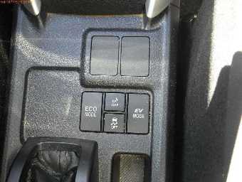 TOYOTA COROLLA FIELDER 2017 Image 16