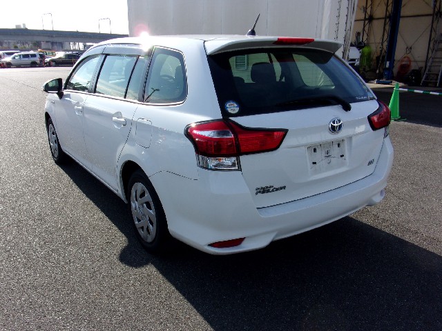 TOYOTA COROLLA FIELDER 2017 Image 27