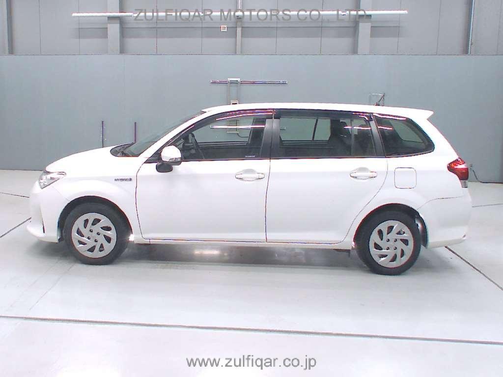 TOYOTA COROLLA FIELDER 2017 Image 4